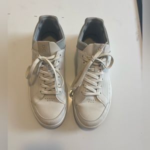 Roger Federer Centre Court OnCloud